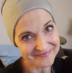 Meet your Posher, Angela